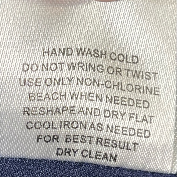 Olive & Oak Sleeveless Hidden Placket Button down Blouse - Picture 10 of 10